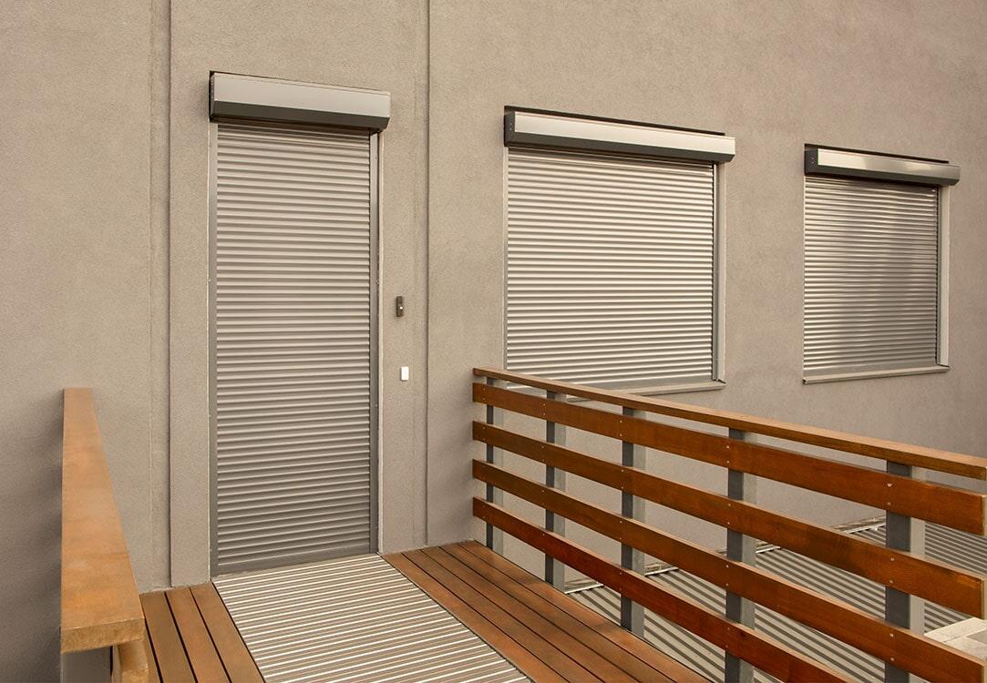 CORTINAS DE ACERO ALEX Y PUERTAS AUTOMÁTICAS