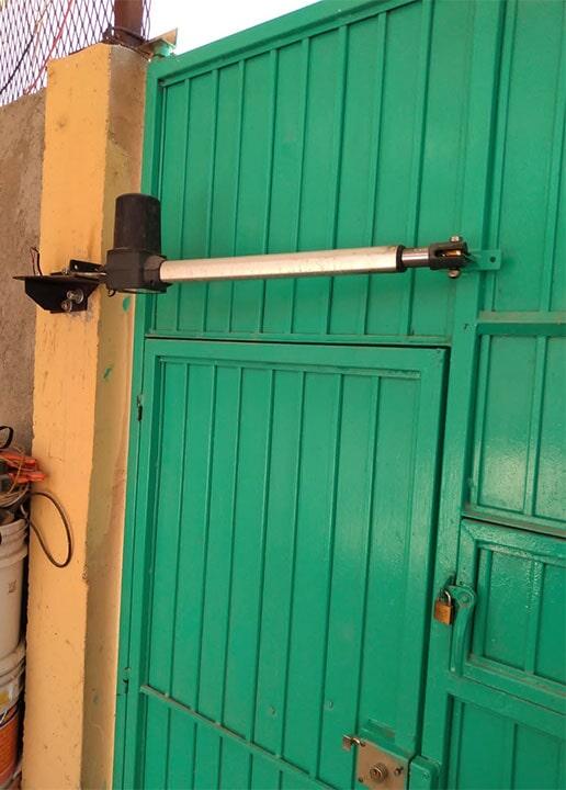 CORTINAS DE ACERO ALEX Y PUERTAS AUTOMÁTICAS