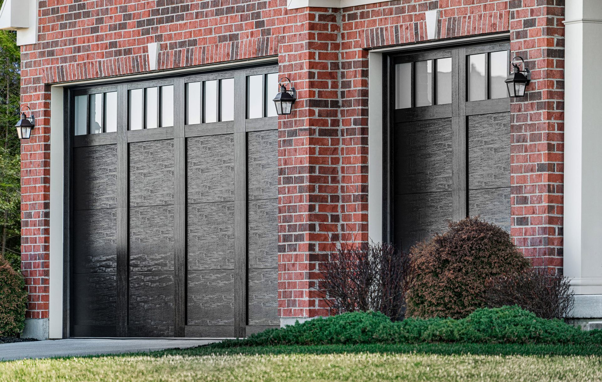 Clopay - Canyon Ridge Elements Gallery