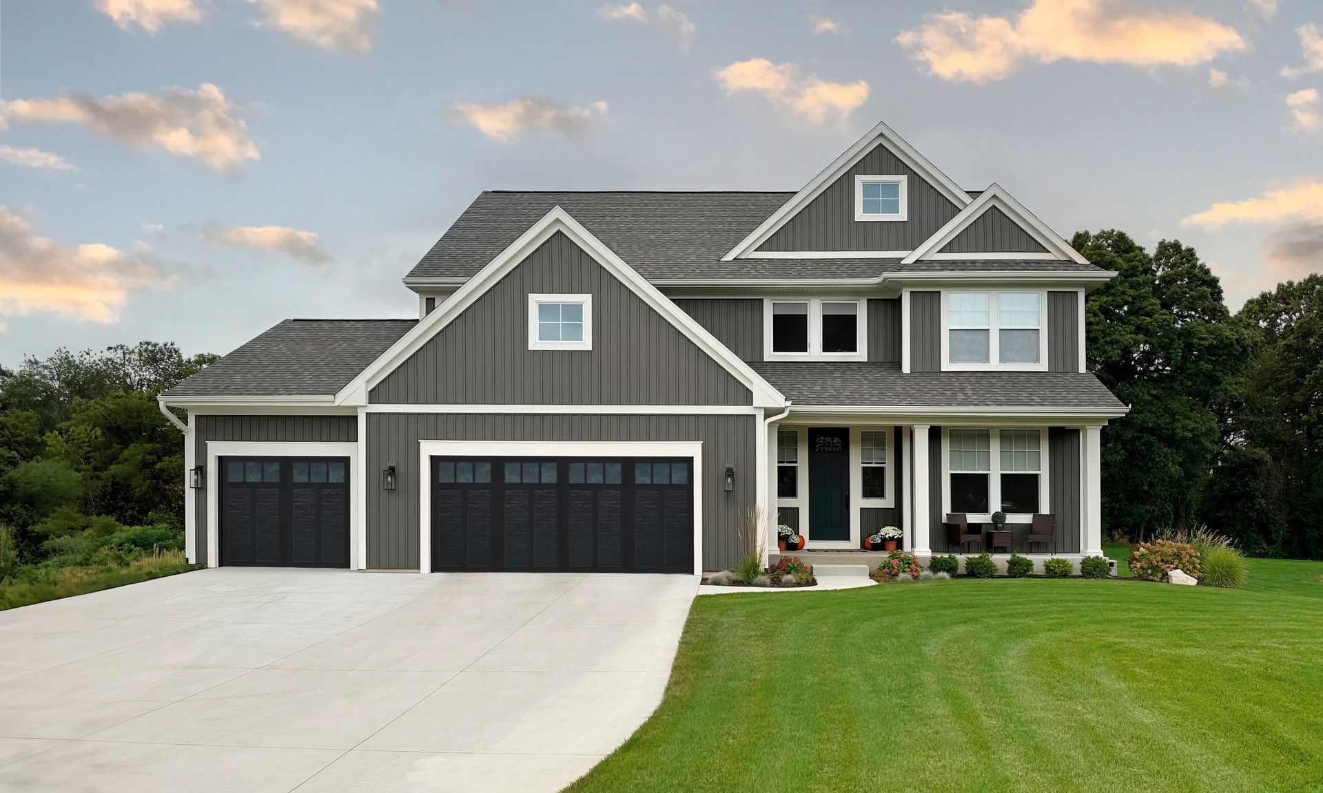 Clopay - Canyon Ridge Elements Gallery