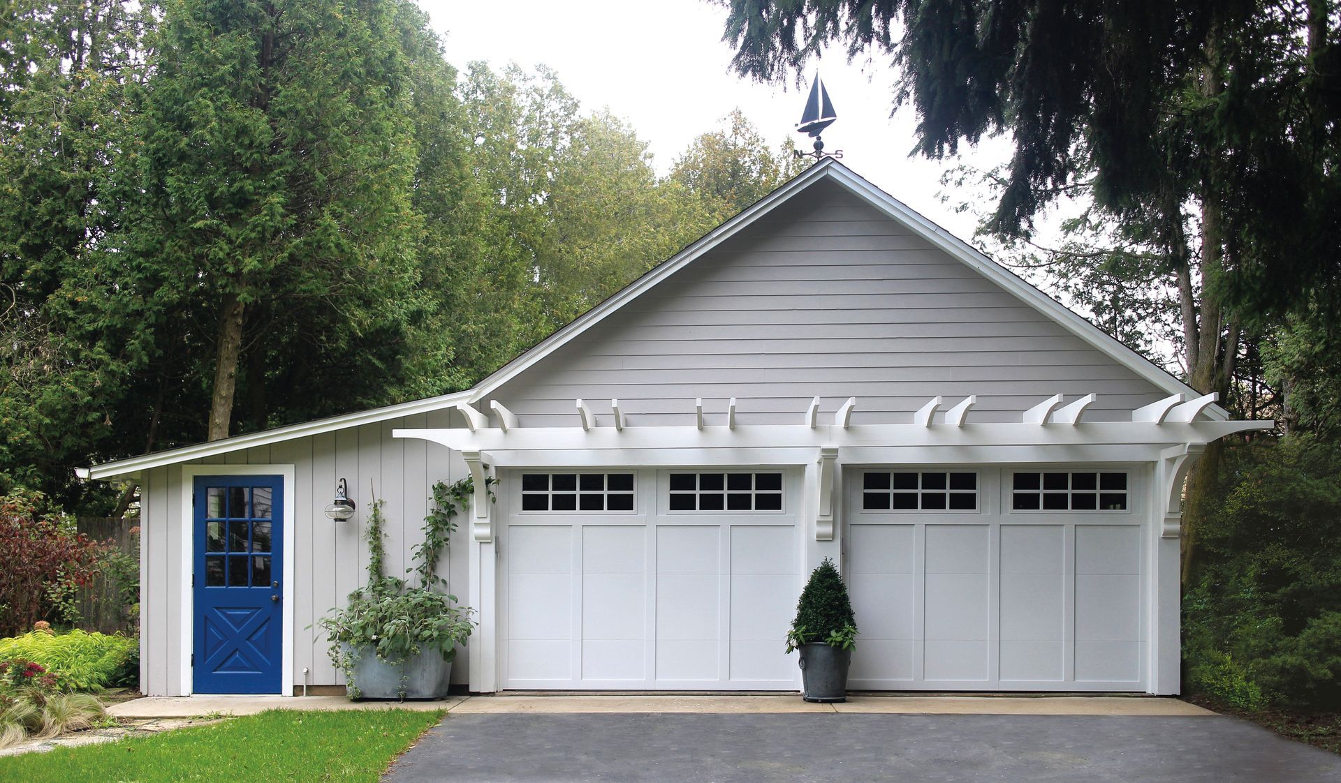 Clopay - Grand Harbor Gallery