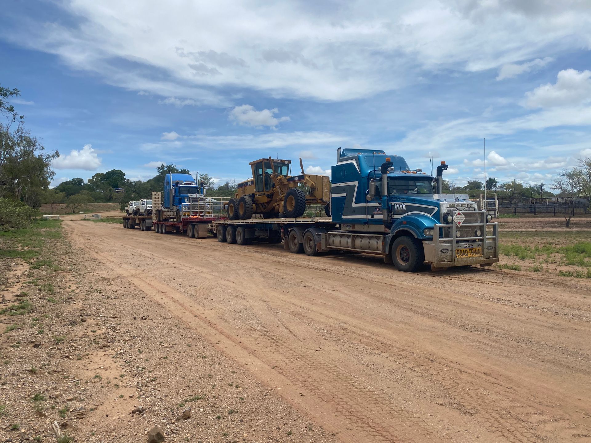 Truck Air Conditioner Unit — Freight Company in Doomadgee, QLD