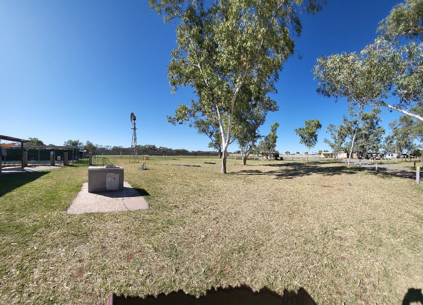 Caravan Park at Ti-Tree Roadhouse