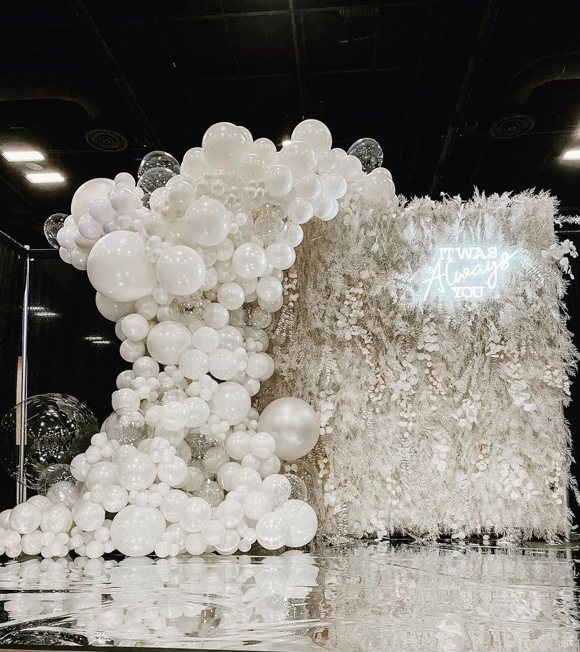 Beautiful white balloon back drop