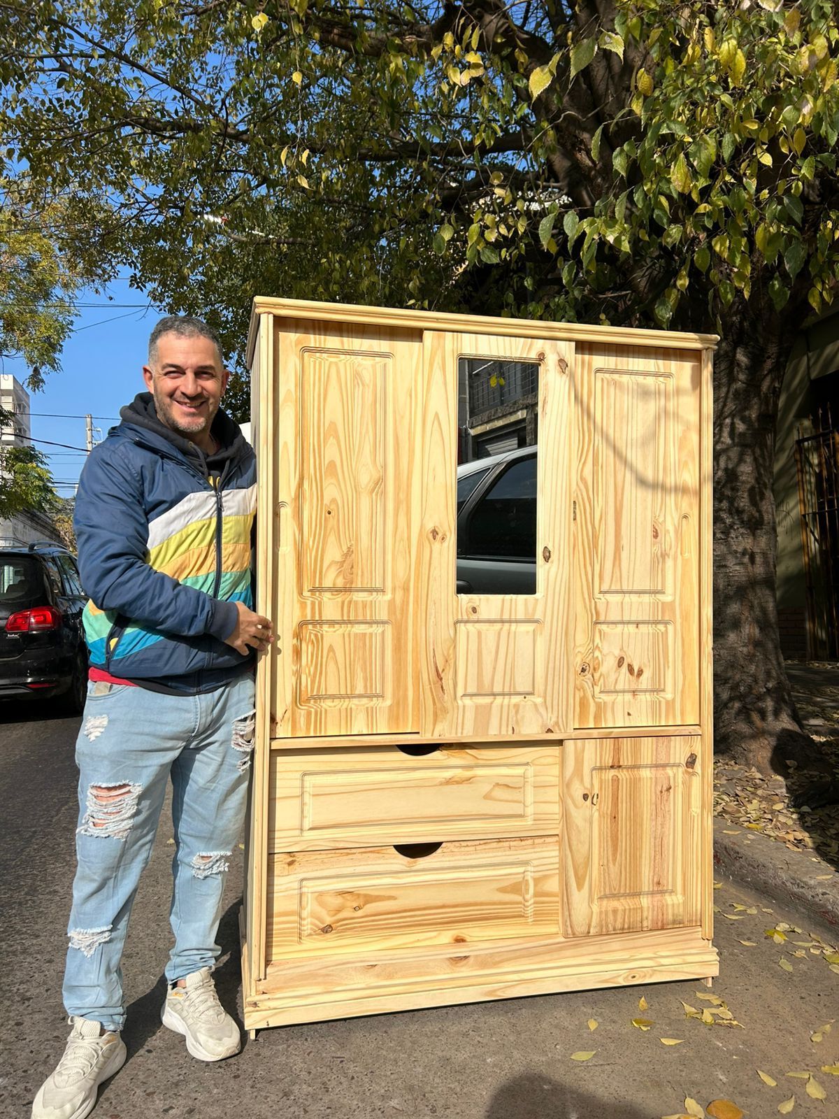 Ropero  Eco  de 3 puertas corrediza con espejo