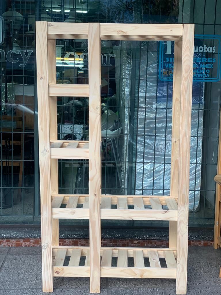Ropero tienda Eco