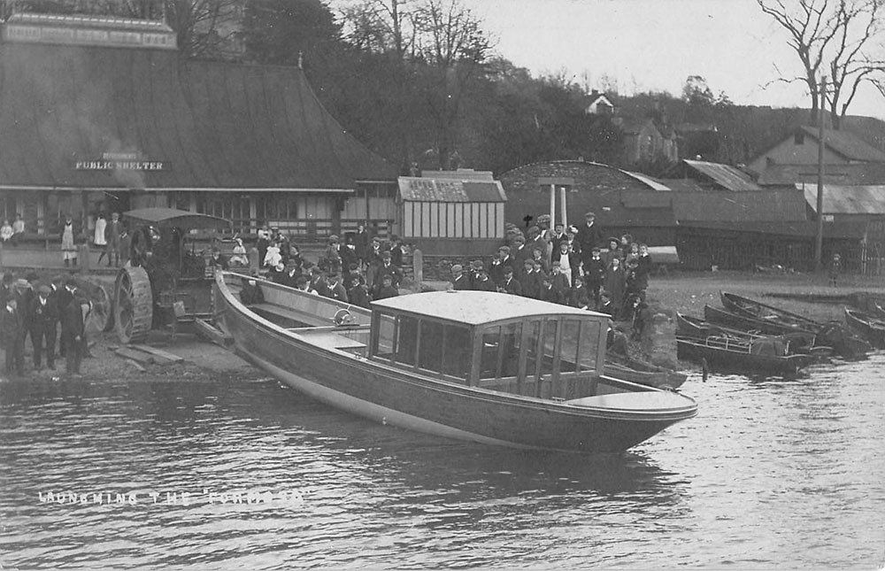 Postcards & Cigarette Cards 8