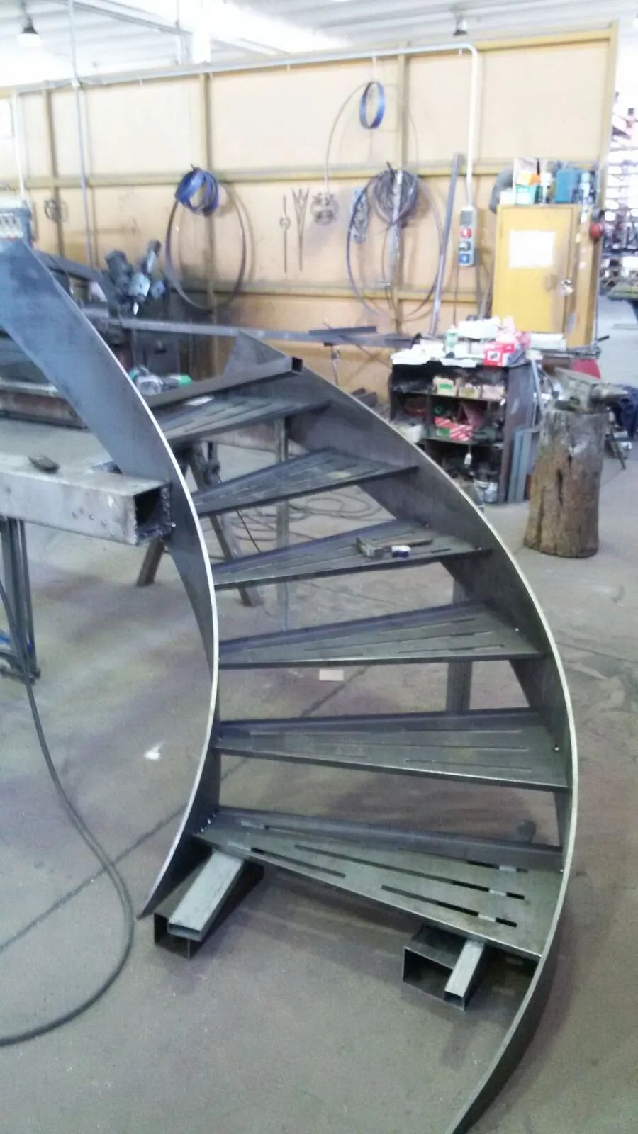 carpenteria per lavori in ferro