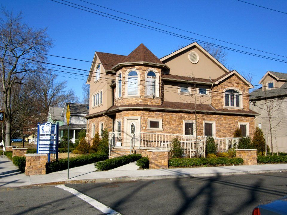 Brick House - Architects in Staten Island, NY