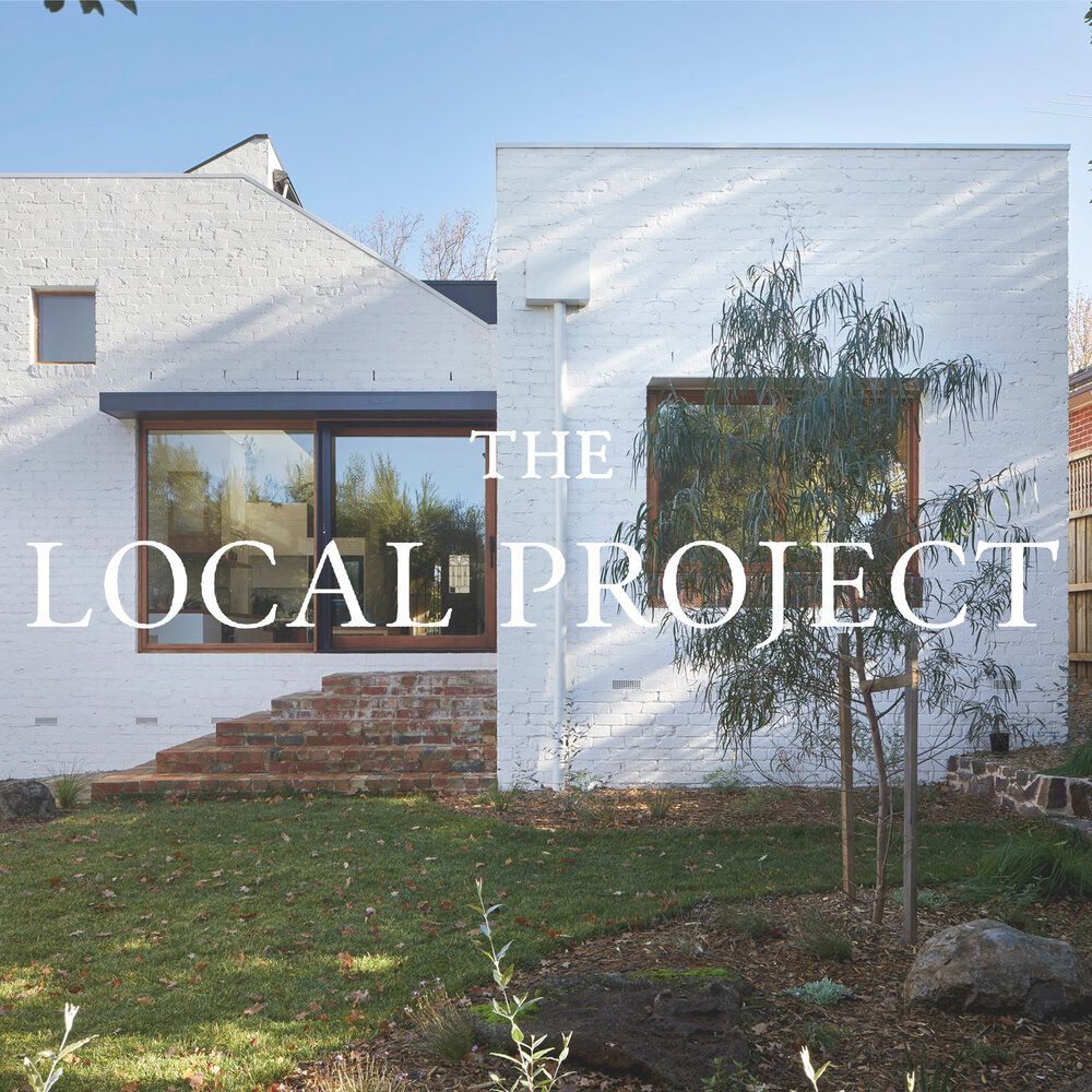 A white house with the words 