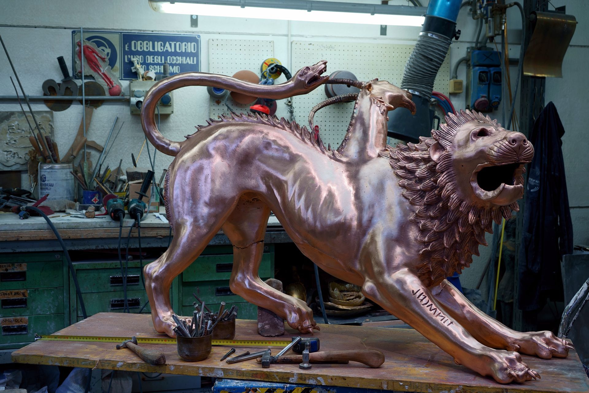 Opera d'arte contemporanea in bronzo