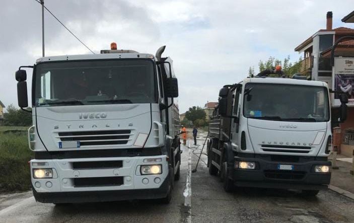 mezzi per l'aspirazione di liquami