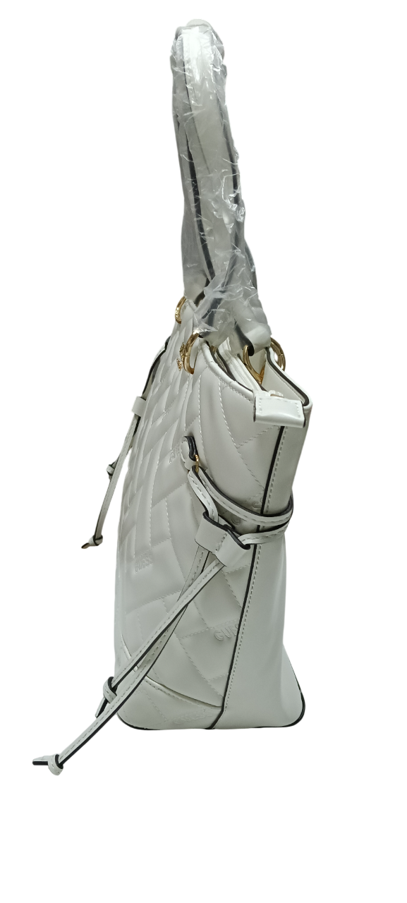 Bolso tote Guess acolchado en color gris claro con asas y detalles de cordón lateral.