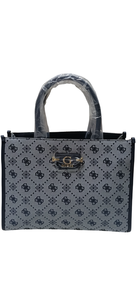 Bolso tote Guess de color gris con diseño estampado y asas superiores.