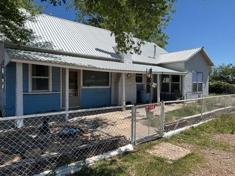 NEW: 3 bedroom,2 bath, metal roof, fireplace, metal roof, fenced yard