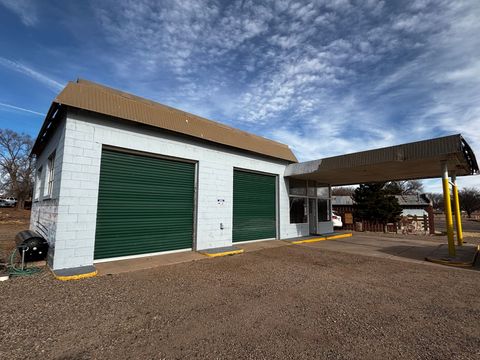 820 E Sumner Ave - Mechanics Shop
Turnkey or just property for sale