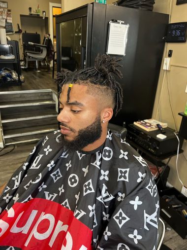 Barbershop, Men's & Kids Hair Stylist, Buffalo, NY
