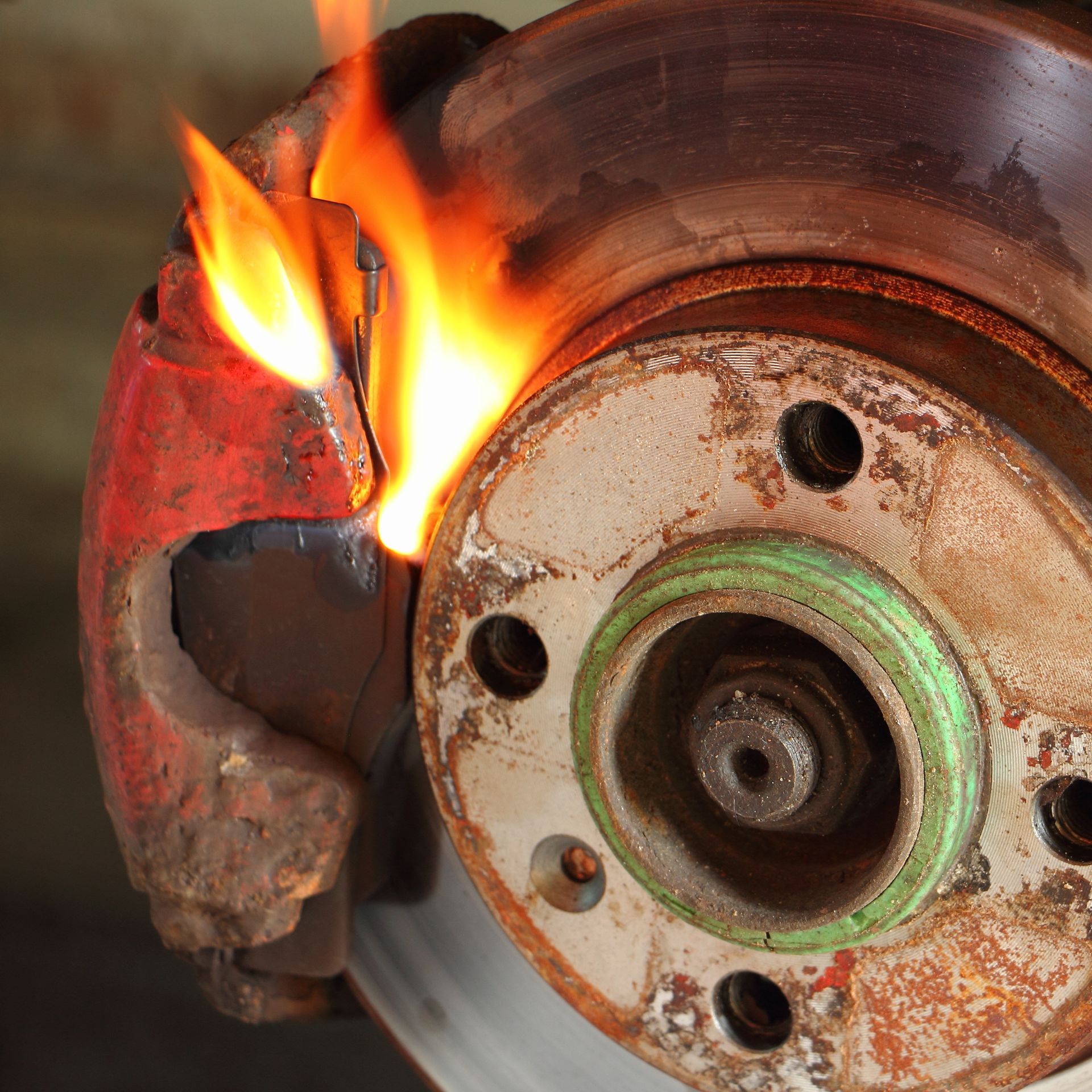 How to Avoid Brake Overheating on Rocky Mountain Roads | The Garage Automotive Solutions
