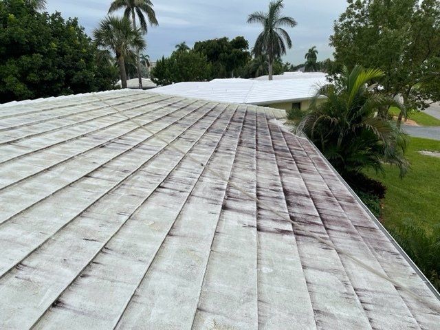 Home Roof Before Pressure Washing