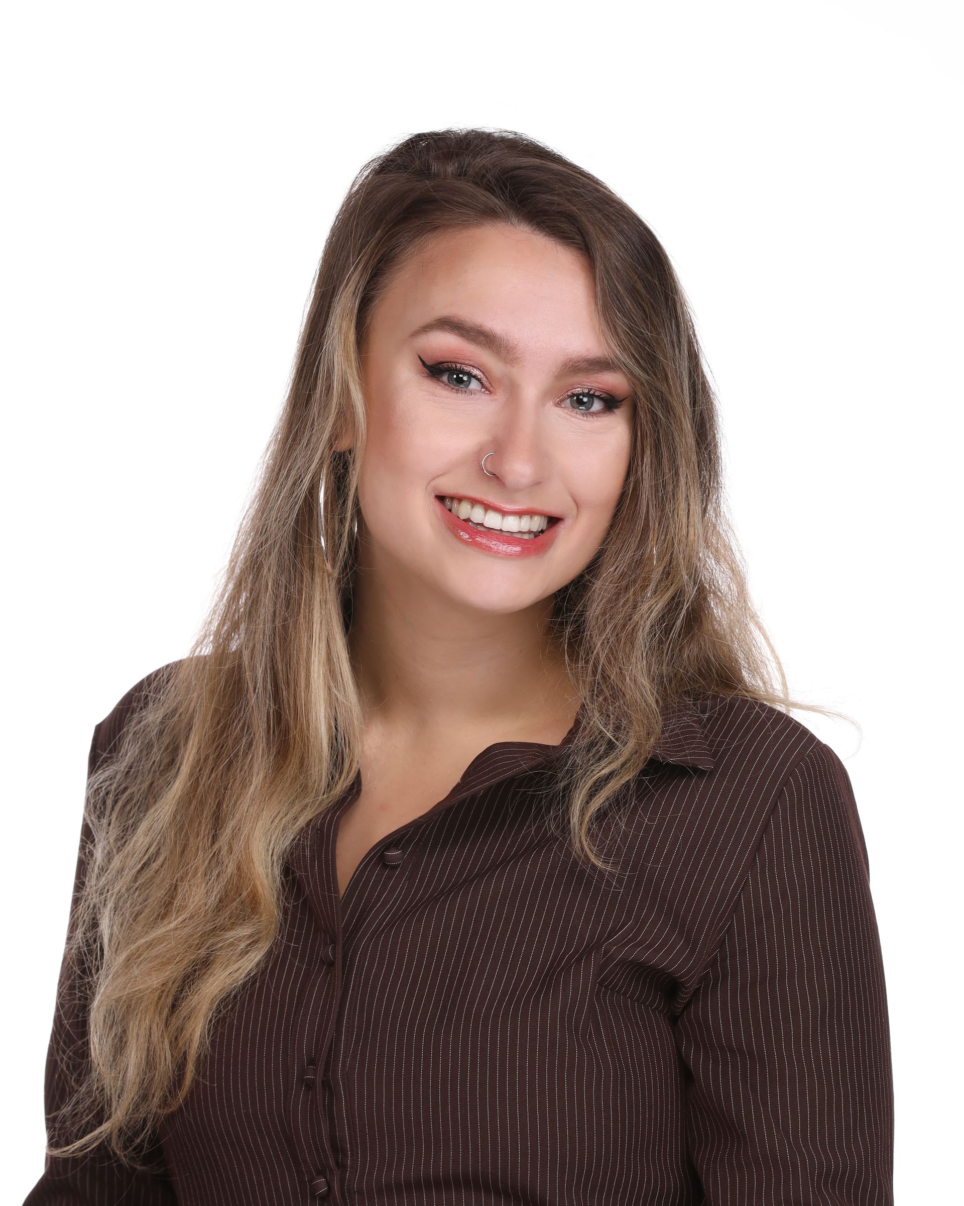 Clare Farley headshot