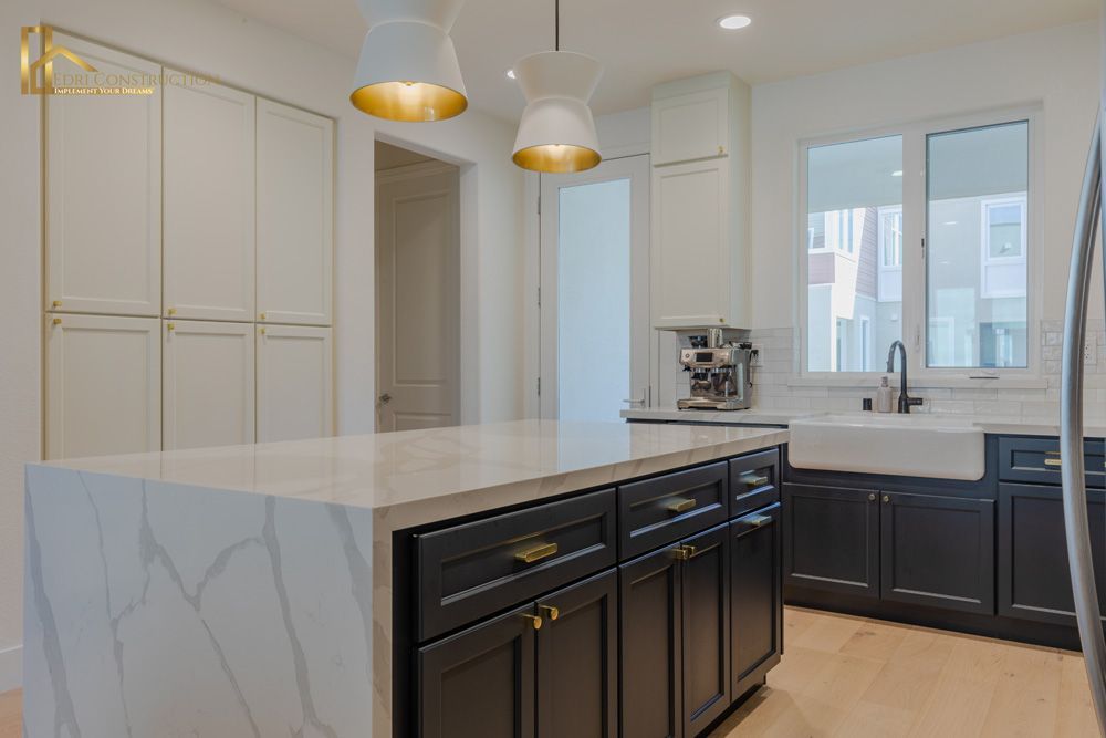 small kitchen remodeling tips