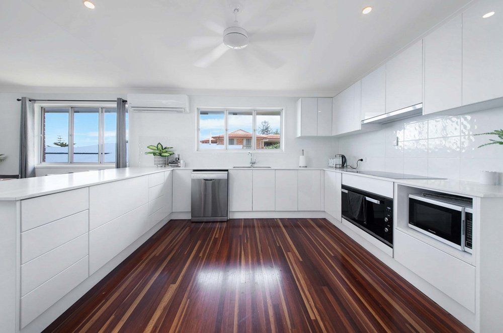 White Modern Kitchen Design — Jones Building Group In Inverness, QLD