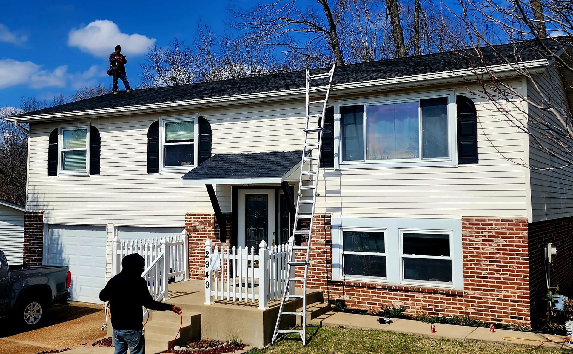 roofing contractor