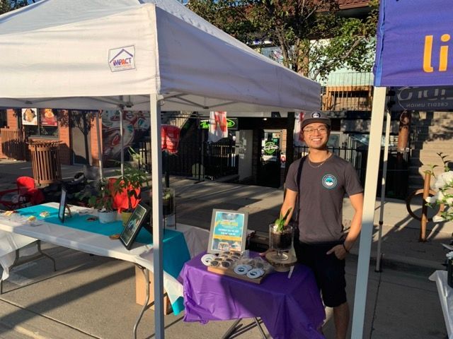 Kevin Ma at Windsor Farmers' Market with YETi youth entrepreneurship financial literacy program