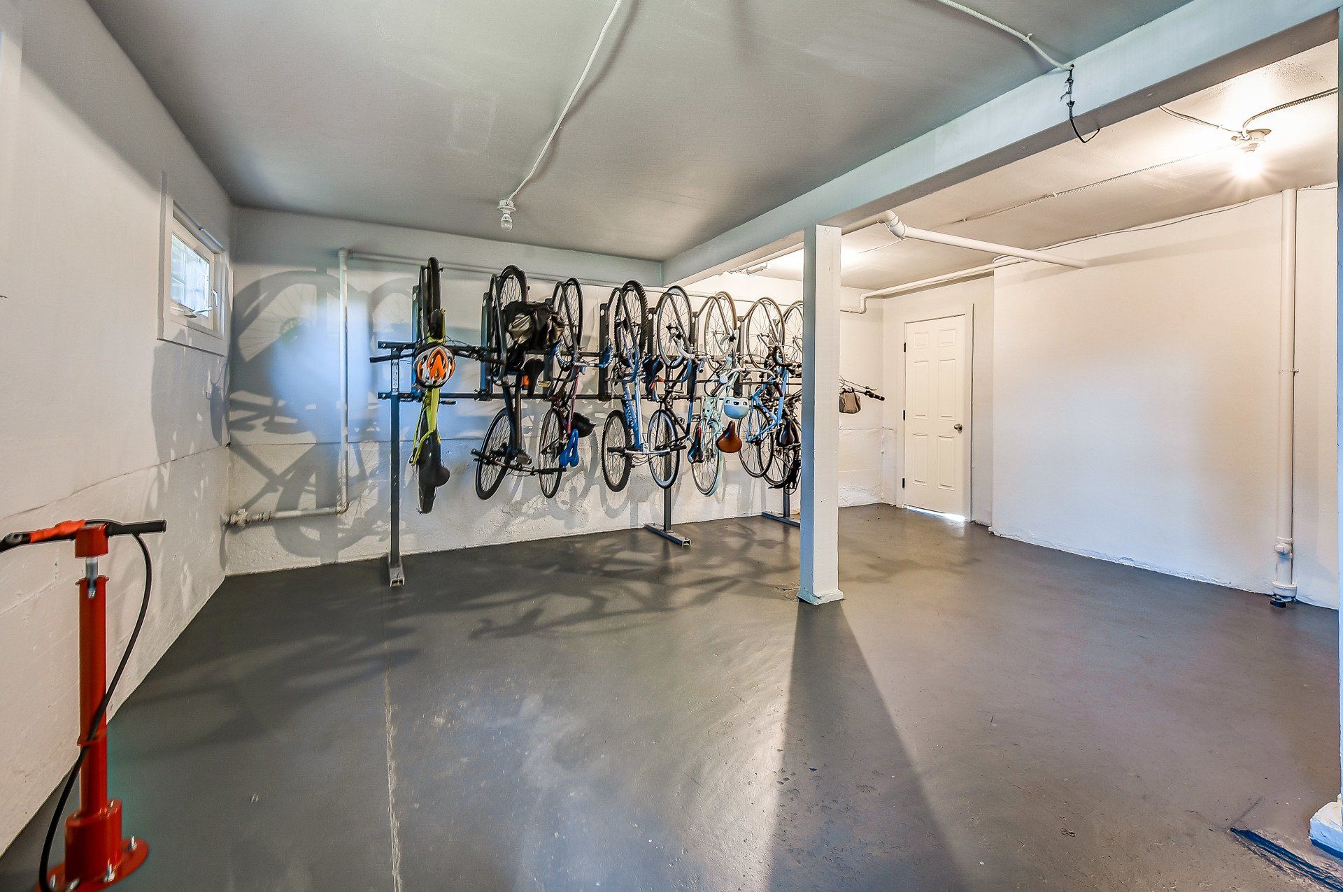 Sophia Living Garage