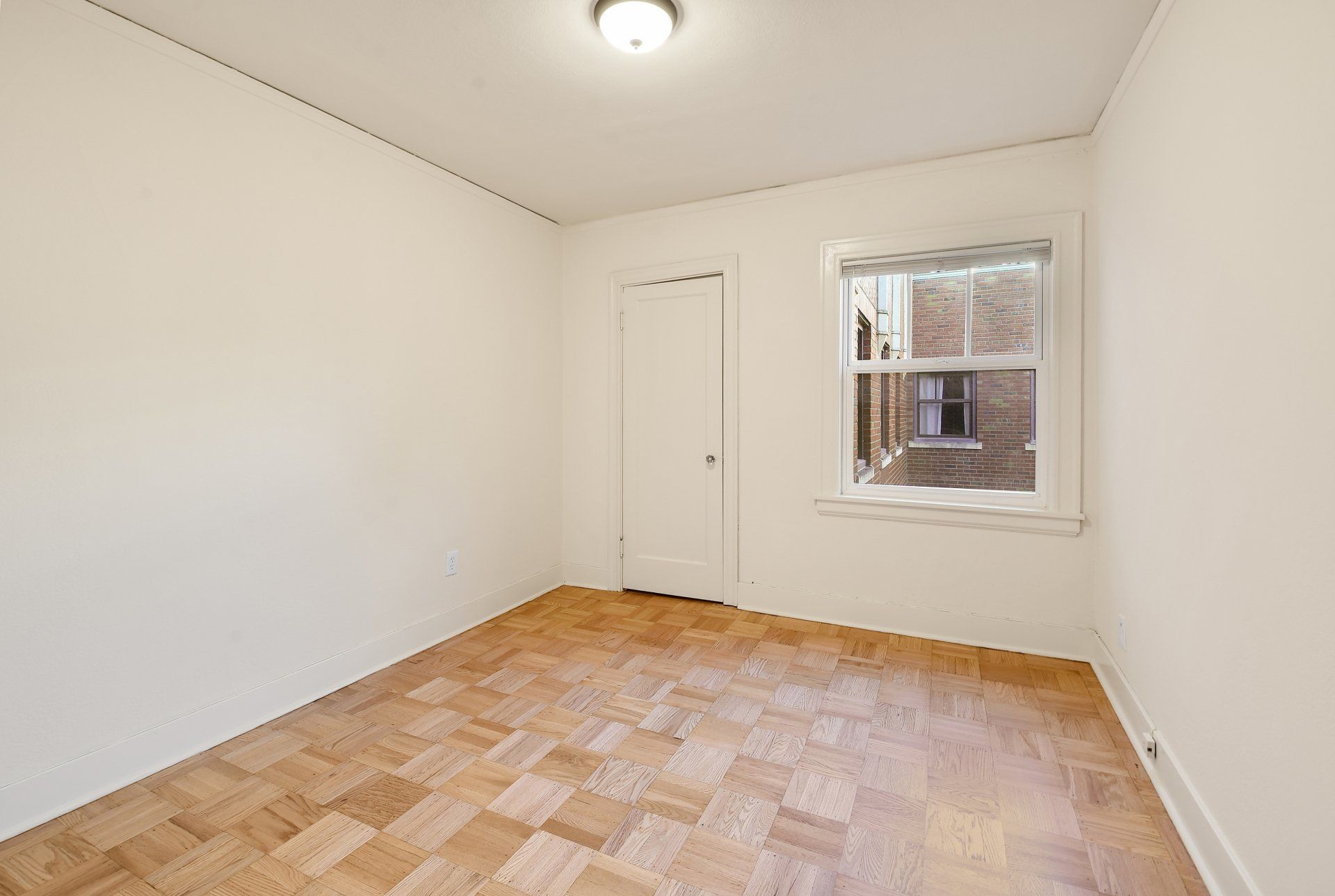 GLEN EDEN APARTMENTS Leschi Lakeside Property Management