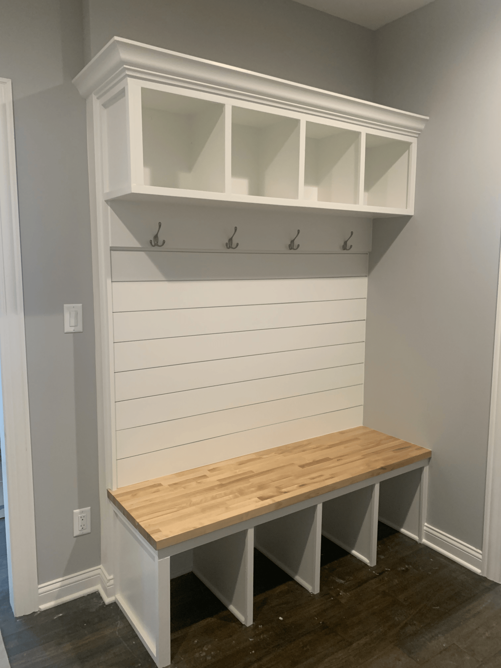 Mudroom Locker — Dyer, IN — Cugini Woodworking LLC