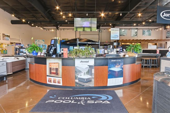 Columbia Pool & Spa | Custom Pools, Hot Tubs & Swim Spas in Missouri