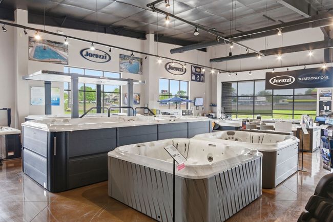 Columbia Pool & Spa | Custom Pools, Hot Tubs & Swim Spas in Missouri