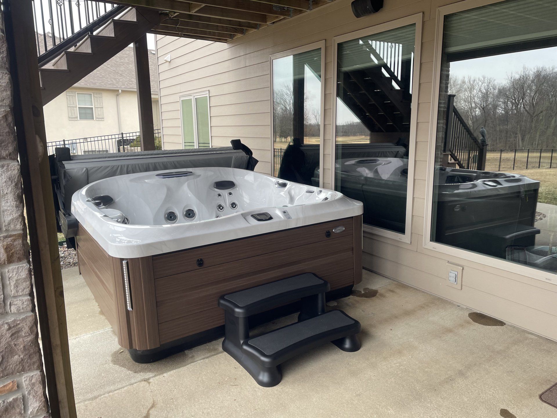 Jacuzzi Hot Tub Savings in MidMissouri Columbia Pool & Spa