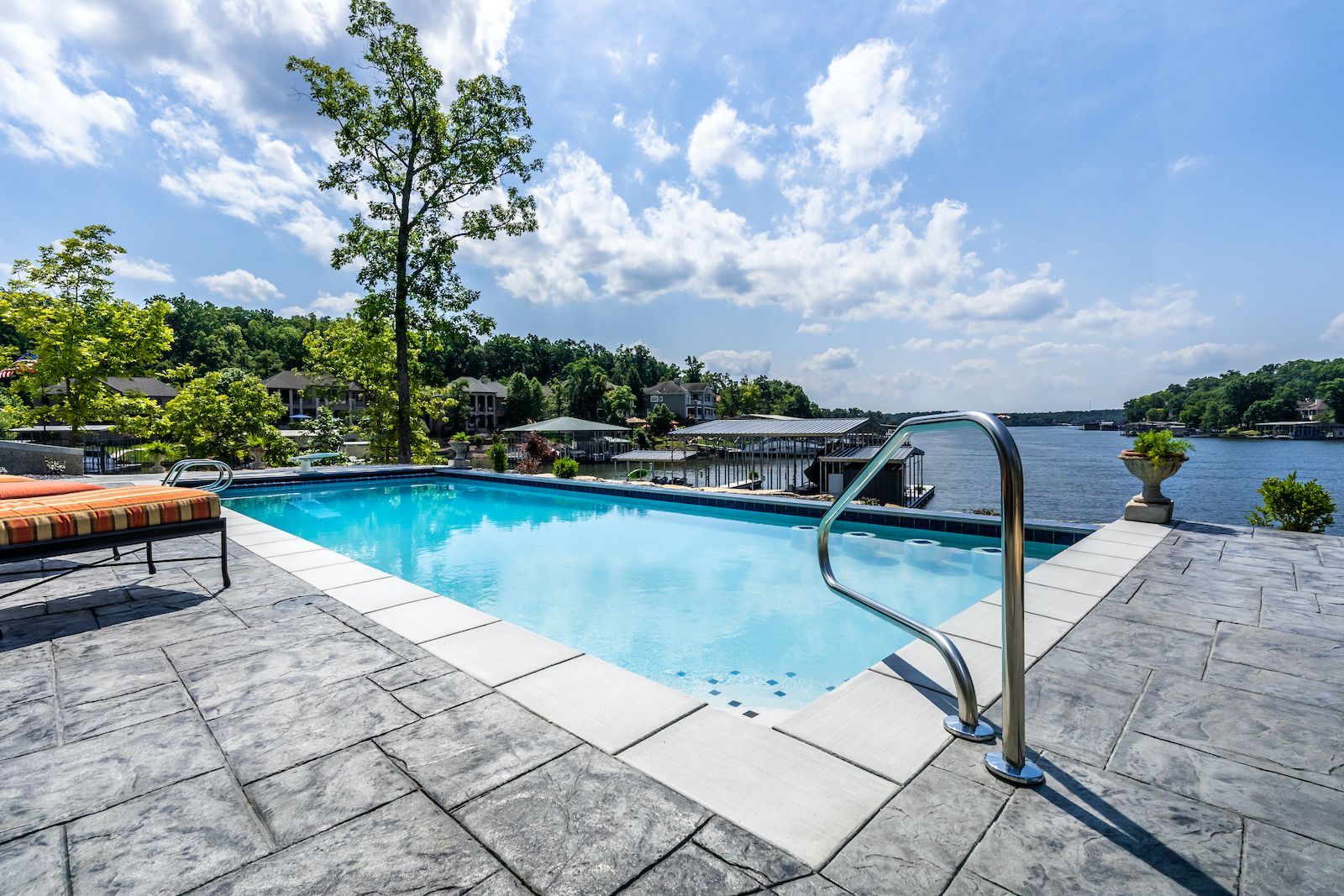 A Modern Pool at Lake Ozark, MO. Columbia Pool & Spa Builds Gunite Pools in the Lake Ozark, MO Area.