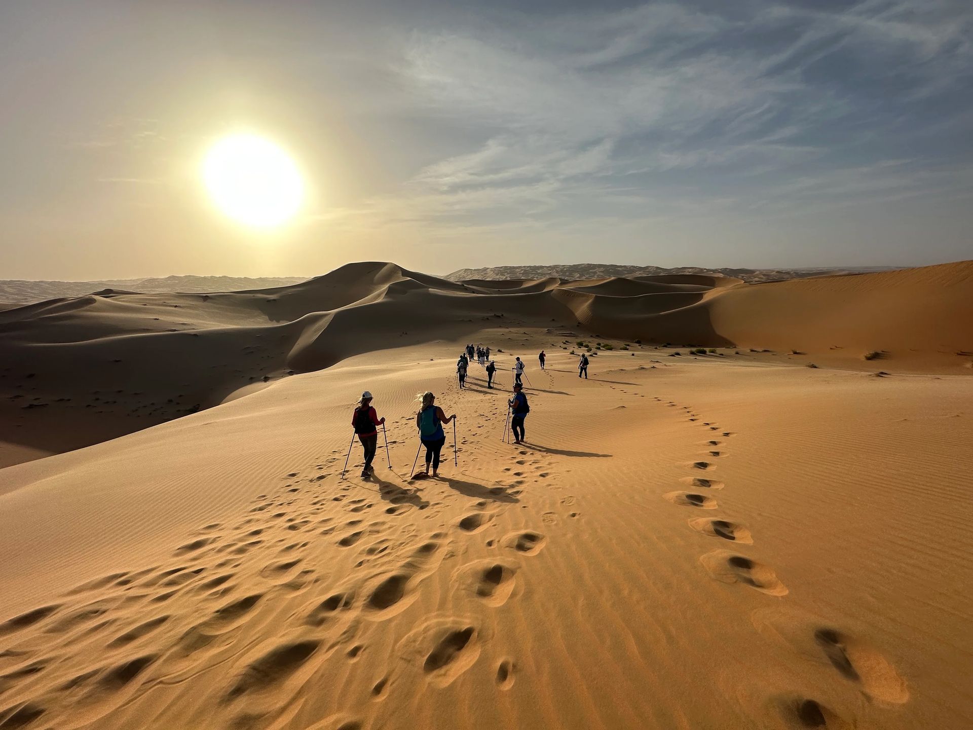 hike-liwa-desert