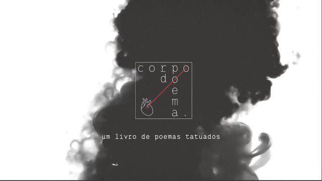 Uma fumaça preta saindo de uma caixa que diz corpo do ema