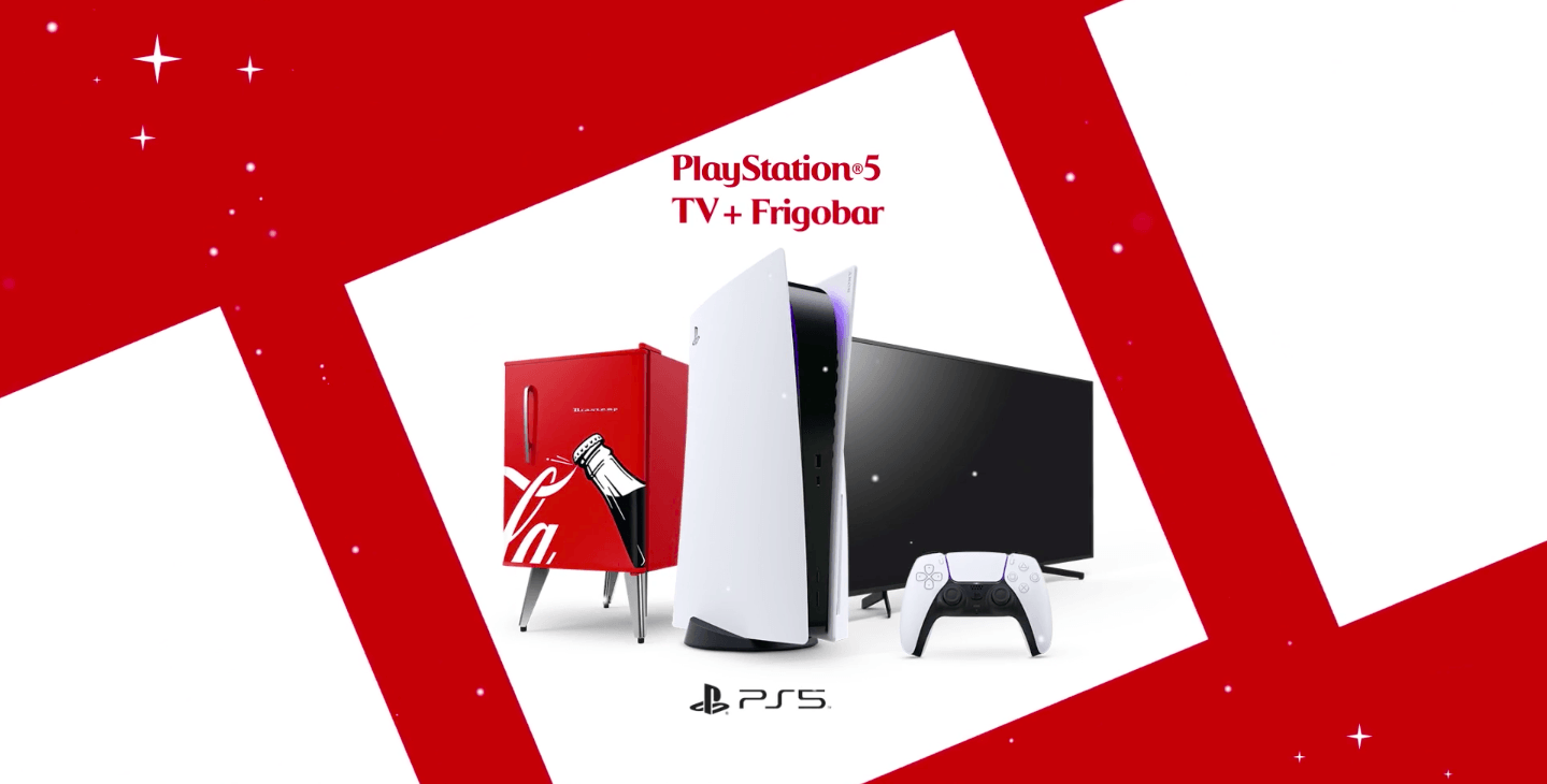 Uma foto de uma tv playstation 5 e geladeira