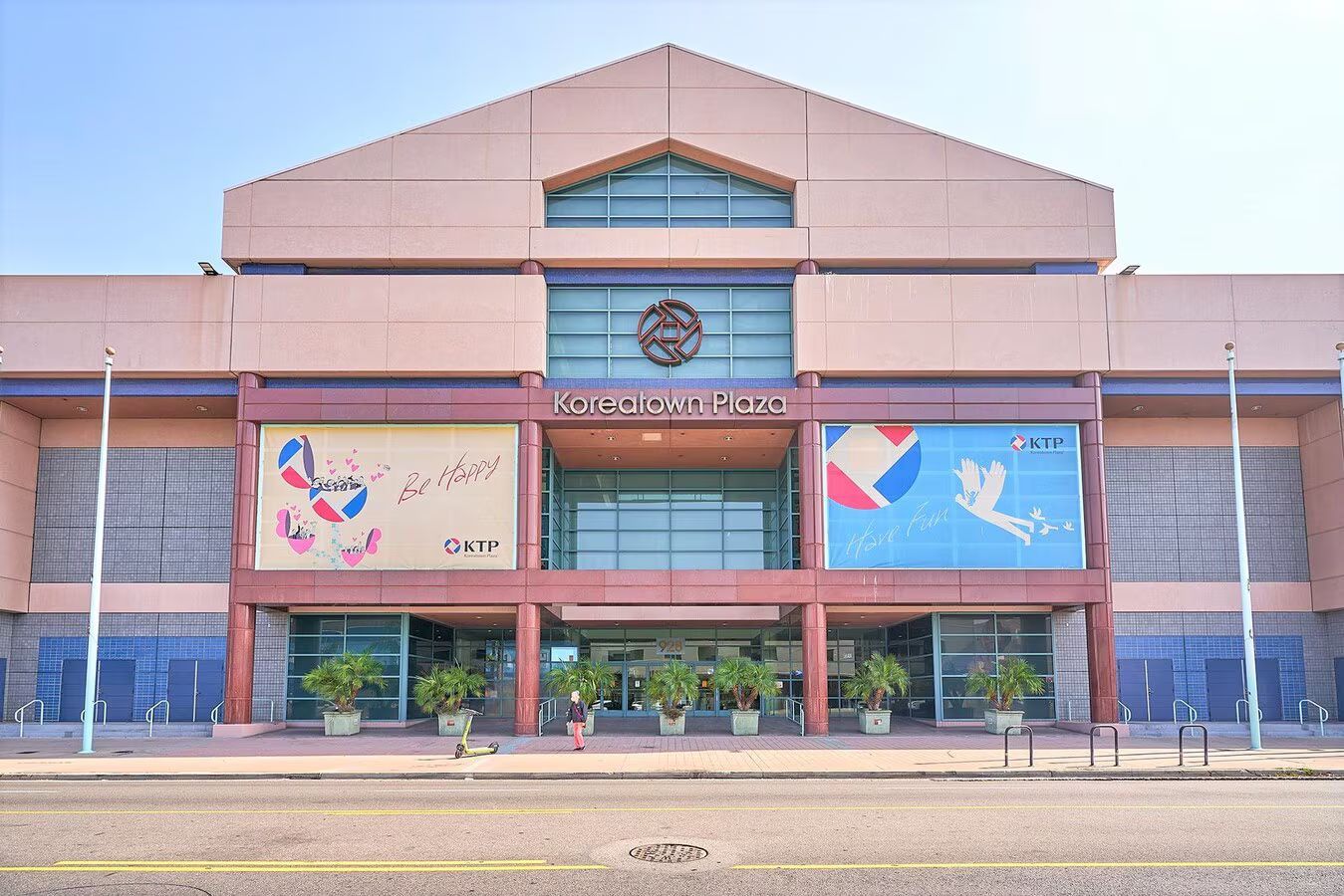 exterior of the koreatown plaza mall