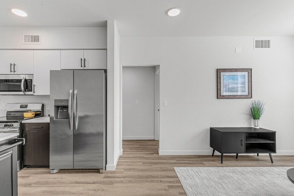 The Mix Apartments | Toluca Lake