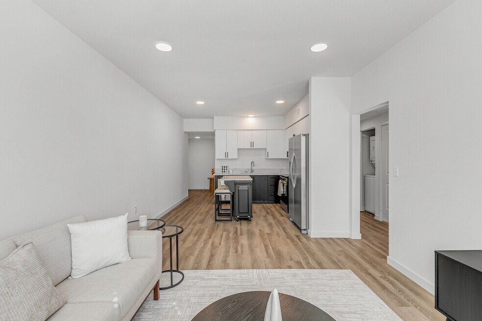 The Mix Apartments | Toluca Lake