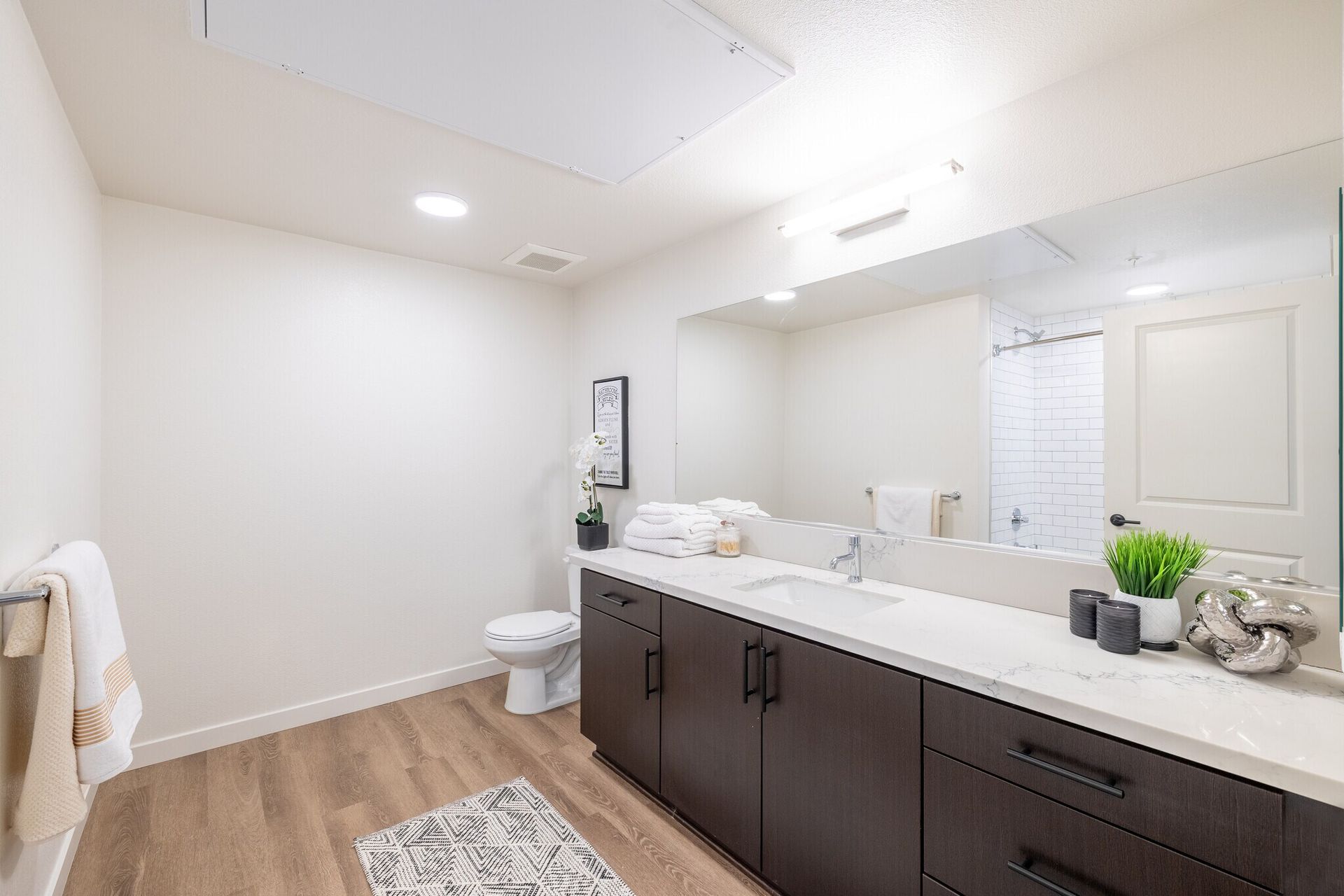 The Mix Apartments | Toluca Lake