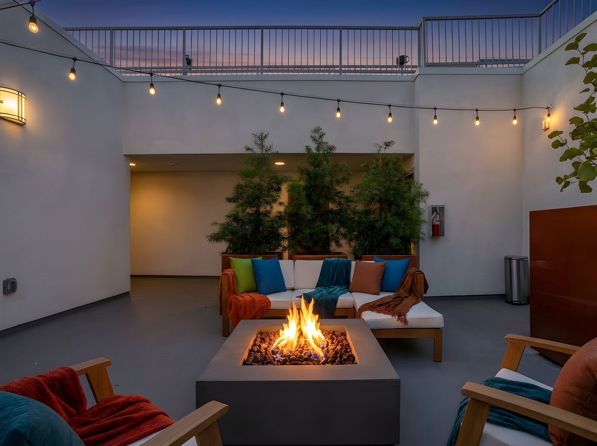 the centennial amenities