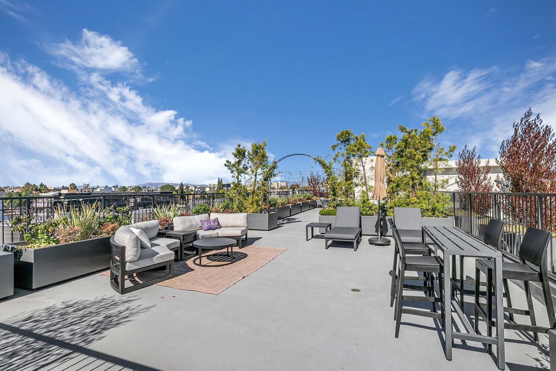 The Mix Apartments | Toluca Lake