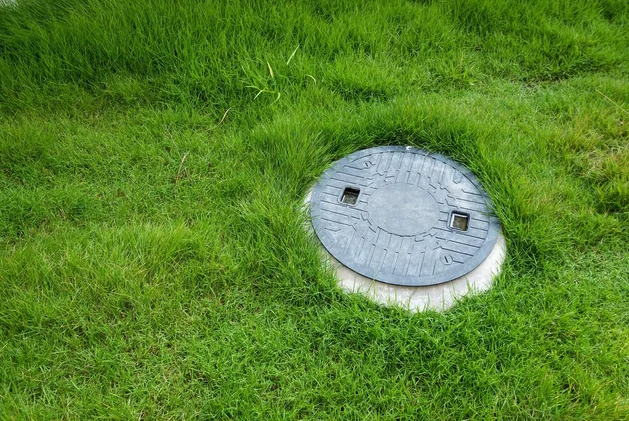 A Septic Tank with cover