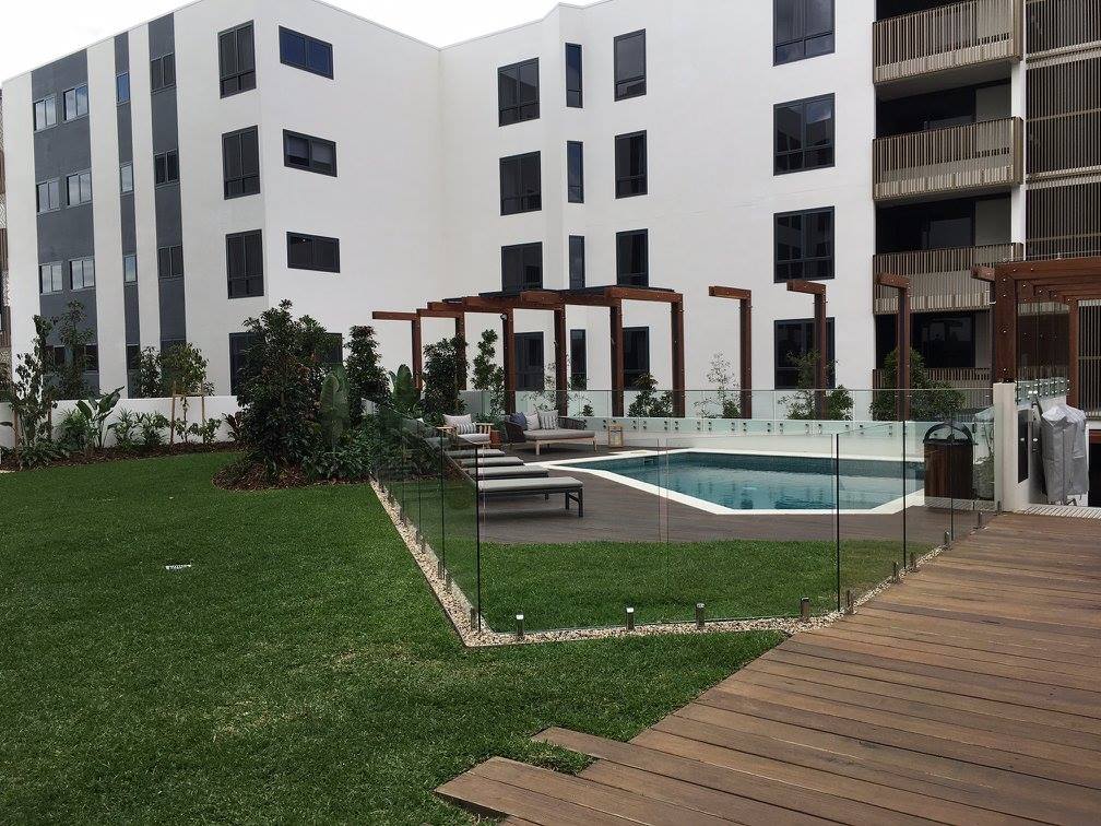 Windows Frame Building — Gold Coast, QLD — Patterson Glass