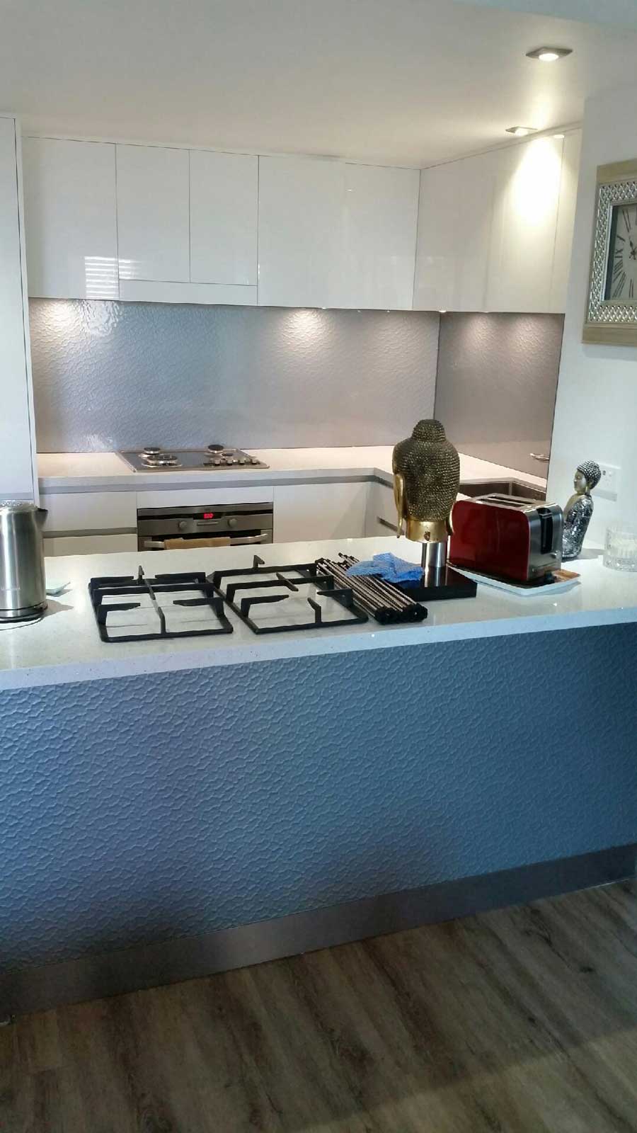 Splashback Kitchen — Gold Coast, QLD — Patterson Glass