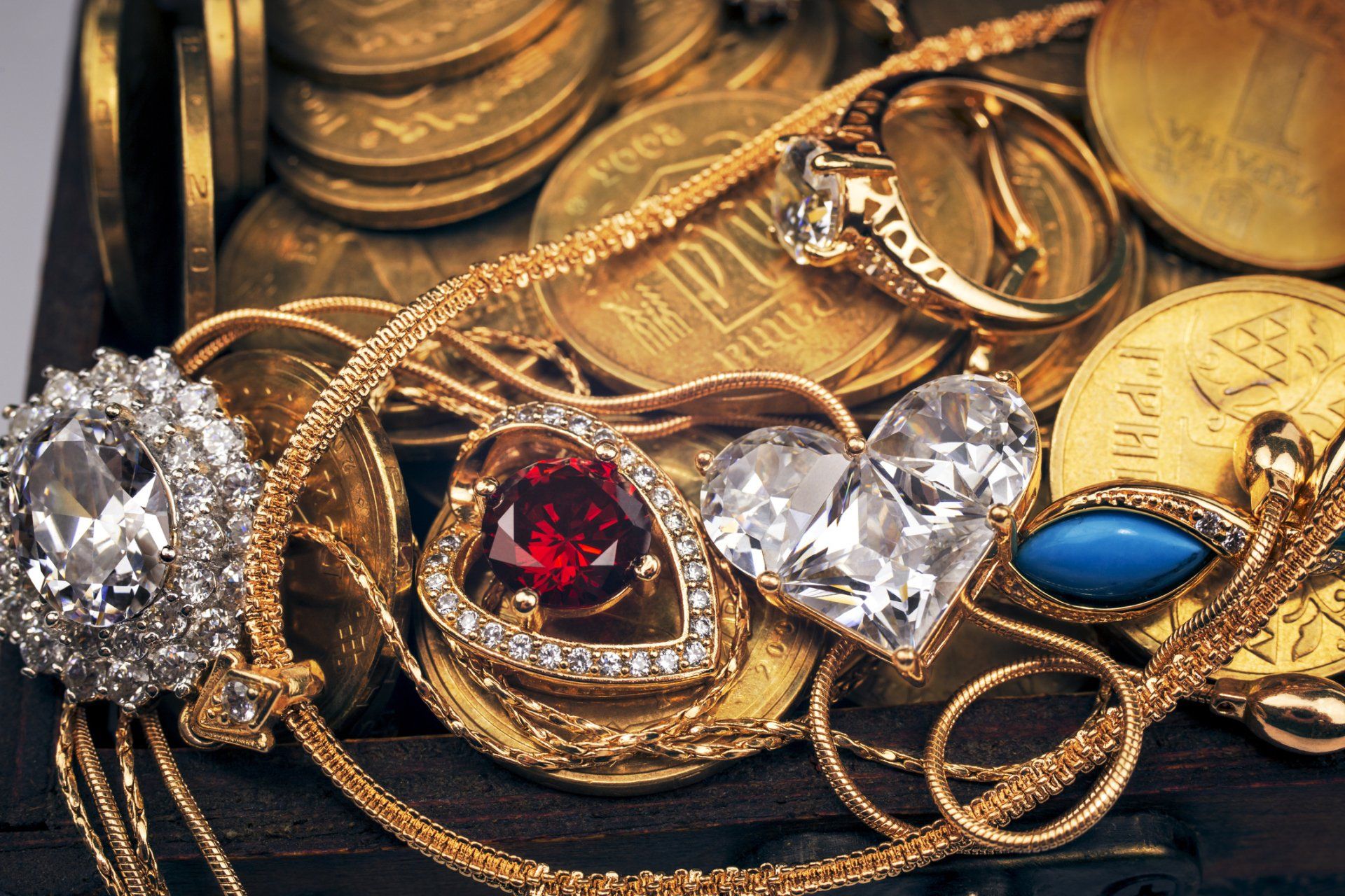 Jewelry — Selling to Pawn Shop in Davie, FL