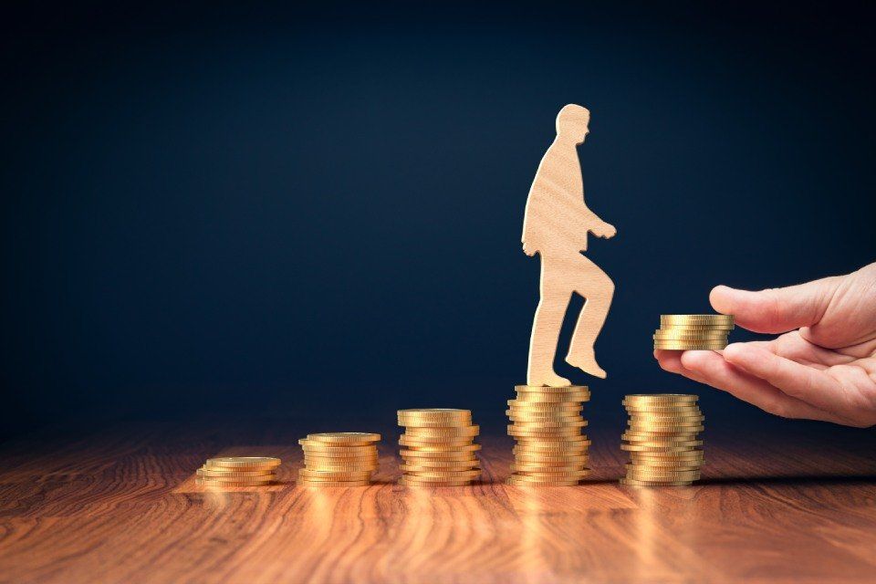 Cessione di quota e di azioni di società