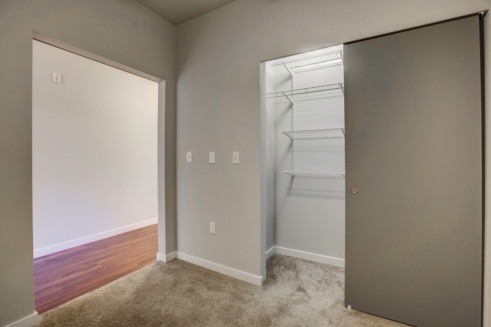 bedroom with closet